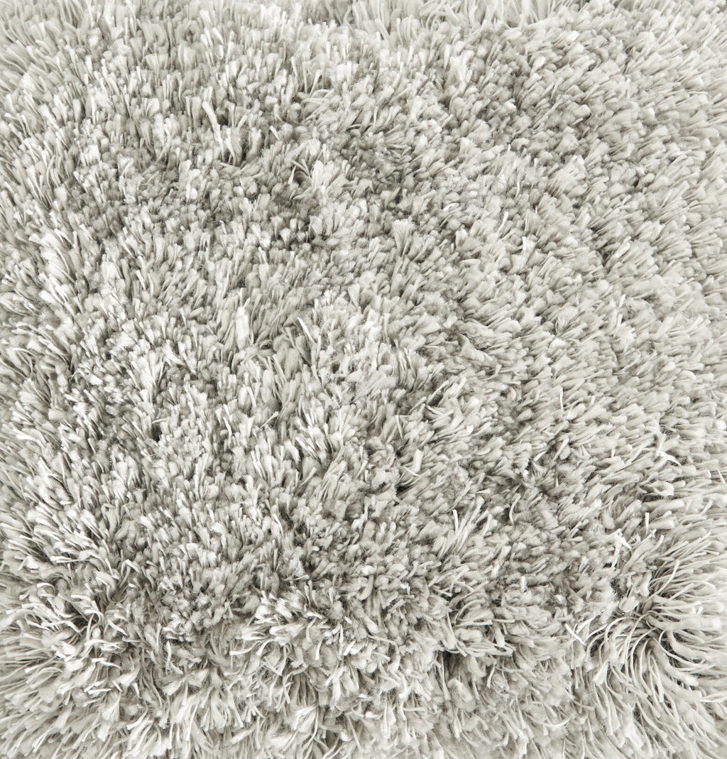 Shaggy Glamazon, SOLD BY BROADLOOM